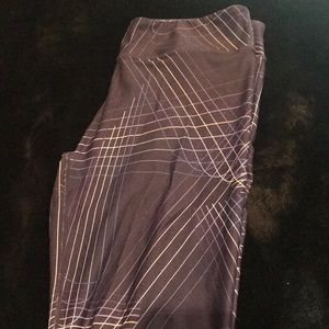 Fabletics Capri legging